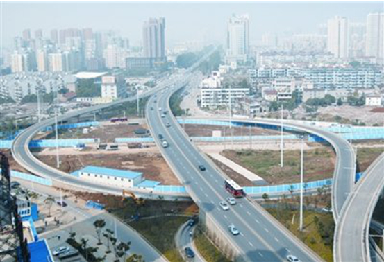 武漢市內環線岳家嘴 武漢市內環線岳家嘴